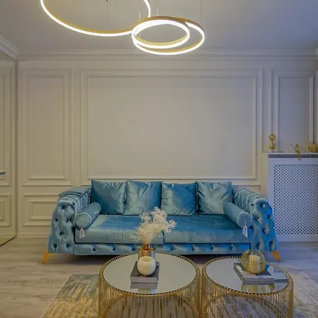 Kua Luxury Loft Coresi Apartment Brasov